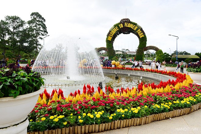 THE SOUTHERN SYMPHONY: FROM HIGHLANDS TO SAND DUNES & RIVERWAYS (7 DAYS / 6 NIGHTS: SAIGON - DA LAT - MUI NE - MEKONG DELTA - CU CHI) from 395 USD/person only